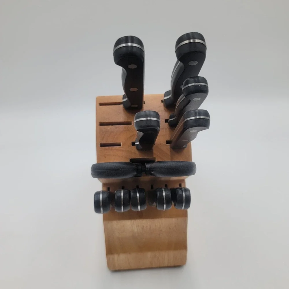 Chicago Cutlery 12 Piece Knife Block‎ Set 5H17D Stainless Steel Black Handles